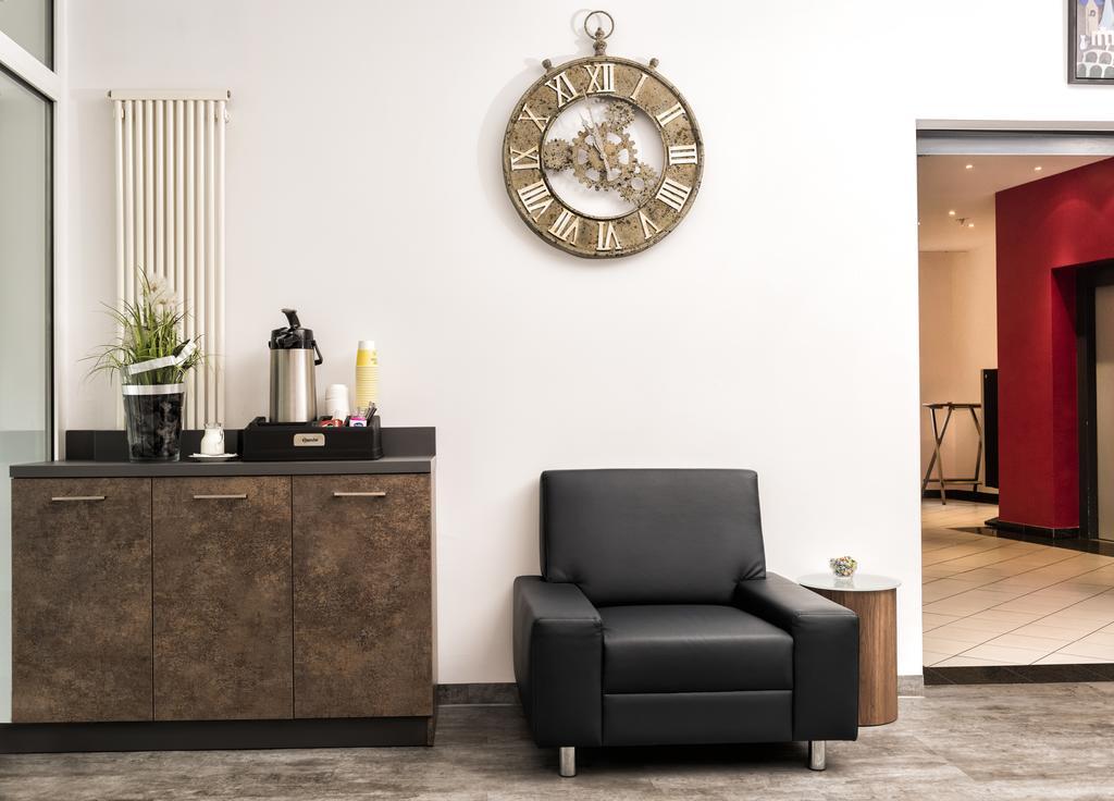 Ibis Styles Hotel Гельзенкирхен Интерьер фото